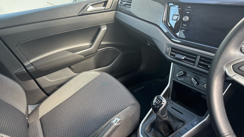 Volkswagen Polo 1.0 Life 5dr Petrol Hatchback